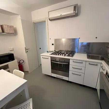 Su Due Livelli Via Garibaldi Apartment *